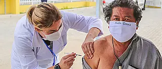 18 indígenas são vacinados em três cidades do Alto Tietê