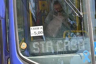 Passageiros criticam aumento da tarifa de ônibus