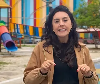 Priscila faz histórico do Centro de Convenções