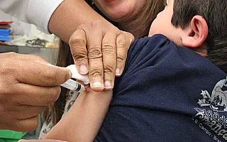 Vacinação contra o sarampo agora é destinada para jovens de 20 a 29 anos