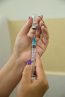 SP anuncia aplicação da 4ª dose da vacina de Covid-19 aos idosos acima de 80 anos