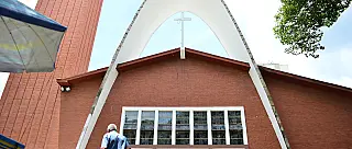 Igreja Matriz adere a realização de missas online e evita aglomerações