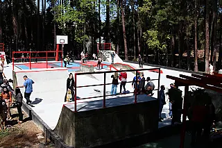 Ferraz inaugura 'Recanto Skate Park'