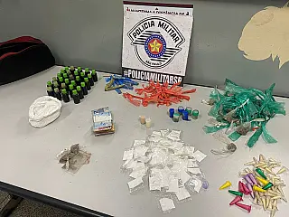 Polícia Militar prende traficante e apreende drogas em Suzano