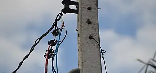 Onda de furtos de fios elétricos preocupam moradores da Vila Amorim