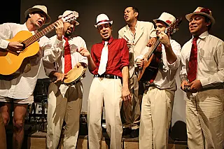Teatro Contadores de Mentira recebe espetáculo presencial nesta quinta-feira