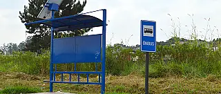 Suzano tem 400 abrigos de ônibus e deve criar mais 5 com energia solar