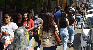 Novas restrições passam a valer com funcionamento limitado a 10 horas por dia e a capacidade de até 40%