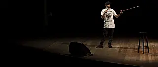 Thiago Ventura vem a Mogi e fala da carreira e de sua trajetória no stand up