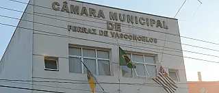 Renovação de vereadores em Ferraz atinge 41%