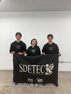 Estudantes da região representam o Brasil em Campeonato Internacional de Debates na Alemanha