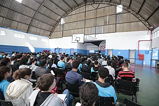 Guarda Mirim de Suzano recebe palestra sobre defesa dos direitos das mulheres