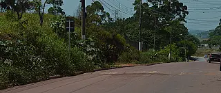 Corpo é encontrado em linha férrea na Estrada do Areião em Suzano