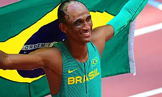 Após ano mágico, Alison dos Santos prepara nova estratégia para Paris