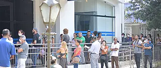 Auxílio Emergencial: agências da Caixa registram filas em Suzano