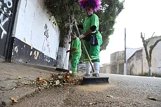 Ações de zeladoria promovem melhorias na cidade ao longo do final de semana prolongado