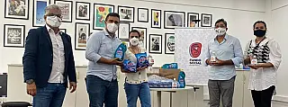 Vôlei Suzano recebe 7 toneladas de produtos de limpeza e doa para famílias do Alto Tietê