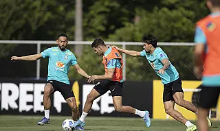 Em fase de testes, Brasil recebe Paraguai pelas Eliminatórias da Copa