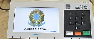 Número de candidatos pode chegar a 50 com gastos de até R$ 1,2 mi e R$ 3,1 mi