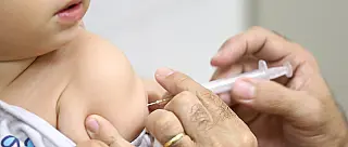 Suzano recebe mais doses para sarampo