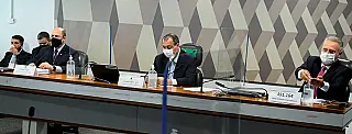 Witzel: faltou diálogo para definição de ações contra a pandemia