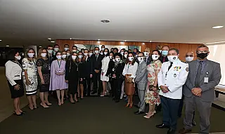 Bolsonaro defende protocolo de tratamento precoce contra Covid-19