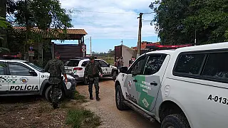 Operação embarga 140 lotes e construções em área de proteção de mananciais próximo à represa de Taiaçupeba