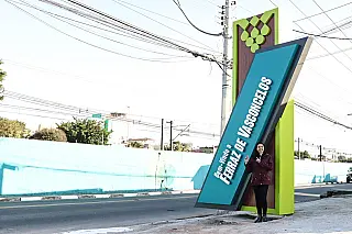 Totem de identificação é instalado na divisa entre Ferraz e Poá