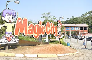 Parque aquático abrirá mais de 200 vagas de emprego para Suzano e cidades vizinhas