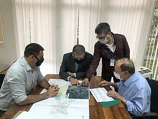 Estevam se reúne com Sabesp e defende obras no Caulim