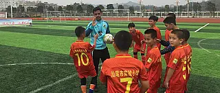 Suzanense vai à China e coordena projetos de formação de atletas