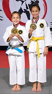 Atletas mirins de Suzano conquistam ouro e bronze no Campeonato Paulista de Judô