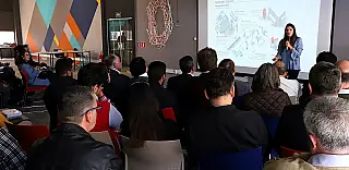 Workshop com participação de prefeitos e secretários aborda o uso da tecnologia e conceitos de cidades inteligentes