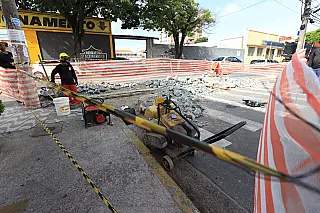 Rua Dr. Felício de Camargo receberá nova pavimentação