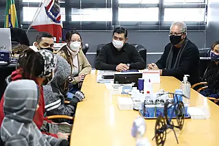 Ashiuchi realiza entrega dos prêmios do Festival Suzanense da Canção Jovem