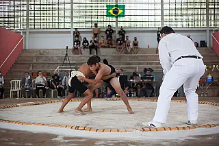 Sumô suzanense é premiado em torneio nacional em São Paulo