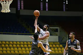 Mogi Basquete faz último treino antes do embarque para playoff para o Rio