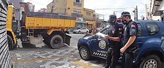 GCM, Meio Ambiente e setor de Posturas impedem crime ambiental