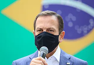 Governo de SP vai cadastrar voluntários de Minas Gerais para os testes da Butanvac