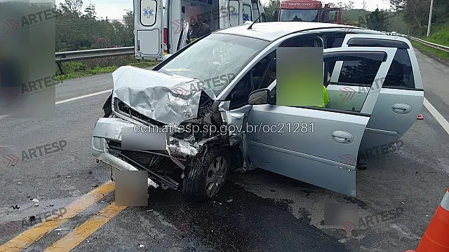 Acidente deixa um morto e cinco feridos na Mogi-Bertioga