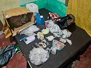 GCM apreende 1,5 mil porções de drogas em imóvel usado pelo tráfico em Itaquá