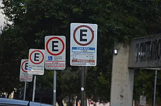 Região tem mais 5 mil vagas de estacionamento rotativo; Suzano concentra 1,9 mil
