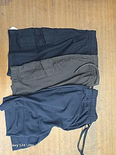 Homem é preso após furtar três bermudas em loja de Suzano