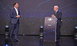 Mendonça diz que Flávio e Lula podem divulgar sigilos
